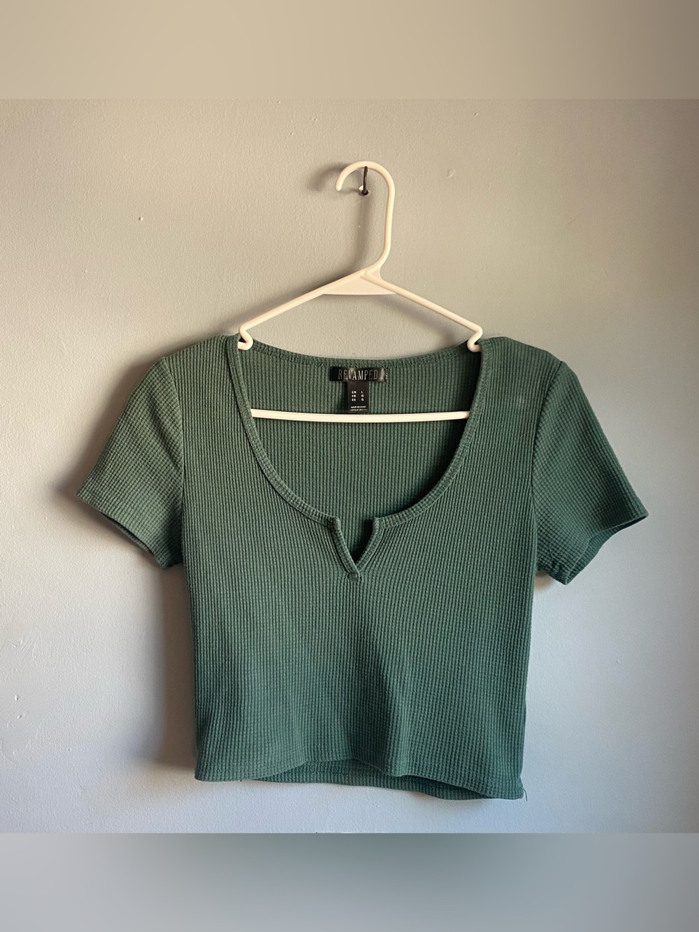Cropped Tee